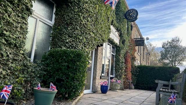 D.J. Screen & Sons - Funeral Directors in huddersfield