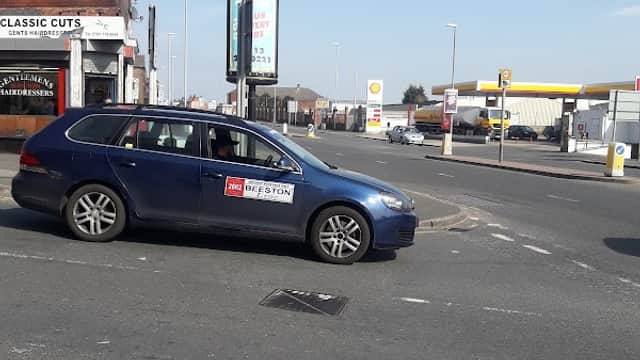 Bus Stop at Hunslet Fire Station - Bus Stops in hunslet