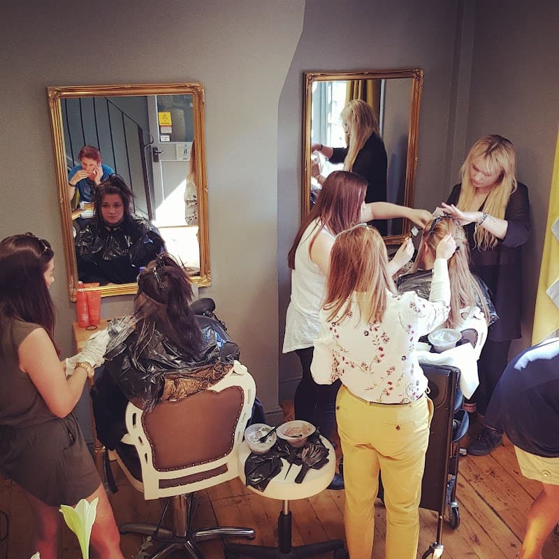 Shine Hair and Beauty