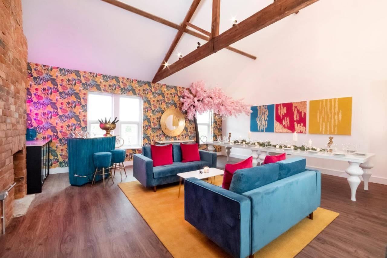 Innvigour Bespoke House with Free Parking for 3 Cars, York, Yorkshire