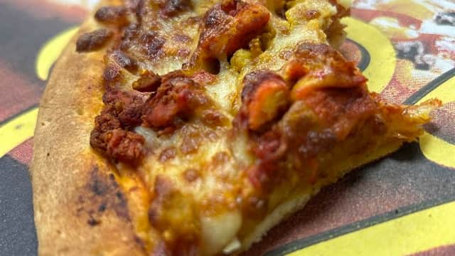 Tony's Pizza and Kebab - Takeaway in todmorden