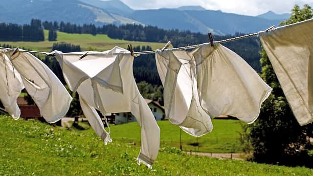 Raza Laundry Service - Launderettes in dewsbury