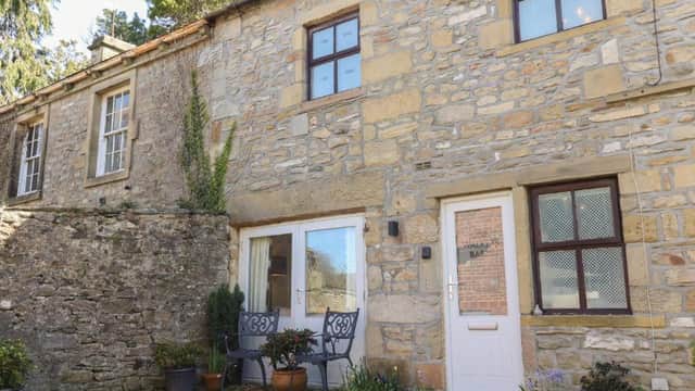 Accommodation at 1 Walkers Barn in feizor