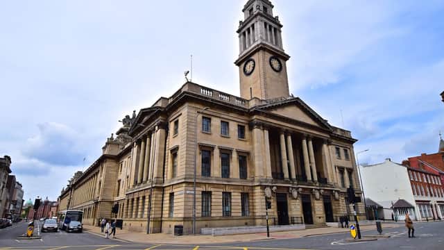 Hull Guildhall - Public Buildings in hull