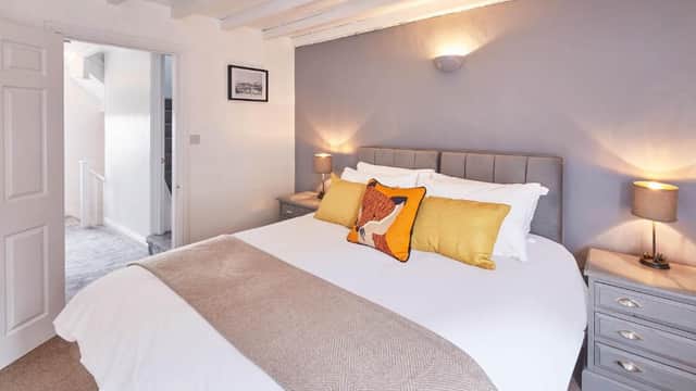 Accommodation at Host & Stay - Dove Grey, 25 West End in kirkbymoorside