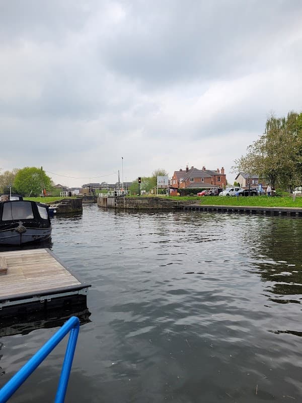 Castleford Boat Yard