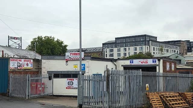 Y .A .S YOUR AUTO SERVICES LTD LS10 - Garages in hunslet