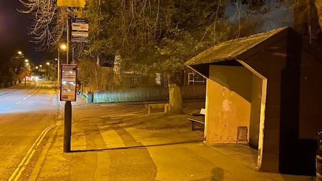 Bus Stop at Springs Lane Wheatley Road - Bus Stops in ilkley