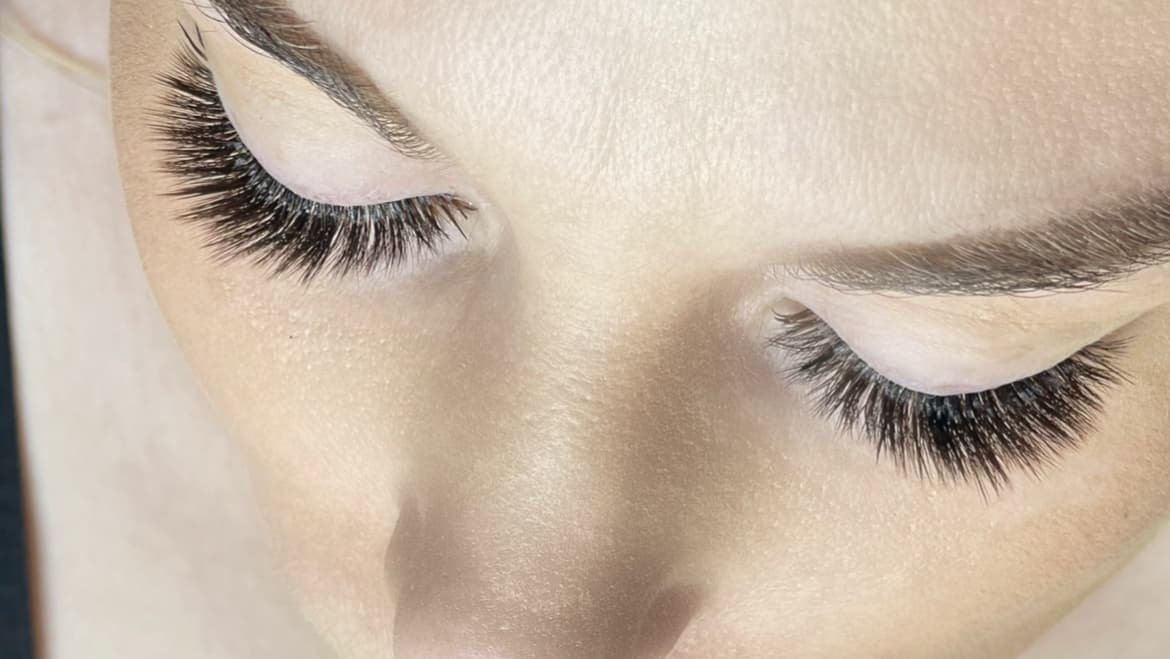 Ultra lash expert
