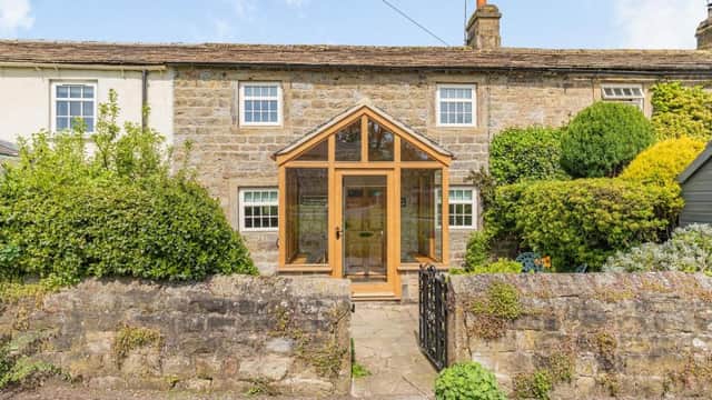 Accommodation at Bumble Cottage, Harrogate in darley