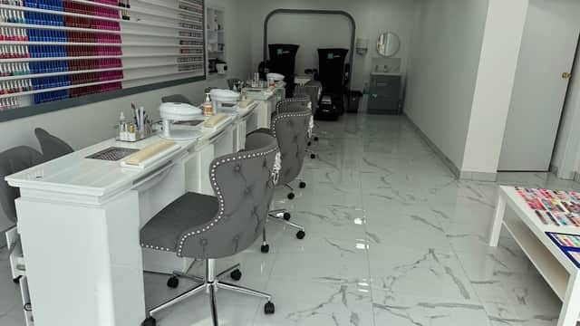 Studio 19 - Nail Salons in moortown