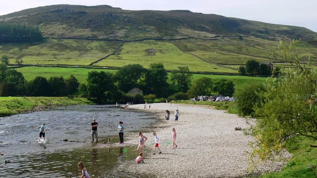 River Wharfe Car Park / Campsite - Campsite in burnsall