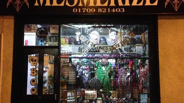 Mesmerize - Clothes Shops in rotherham