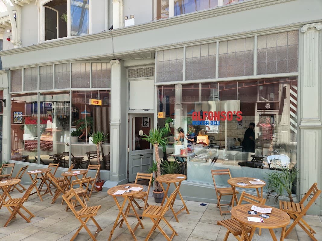 Alfonso’s Bodega Deli