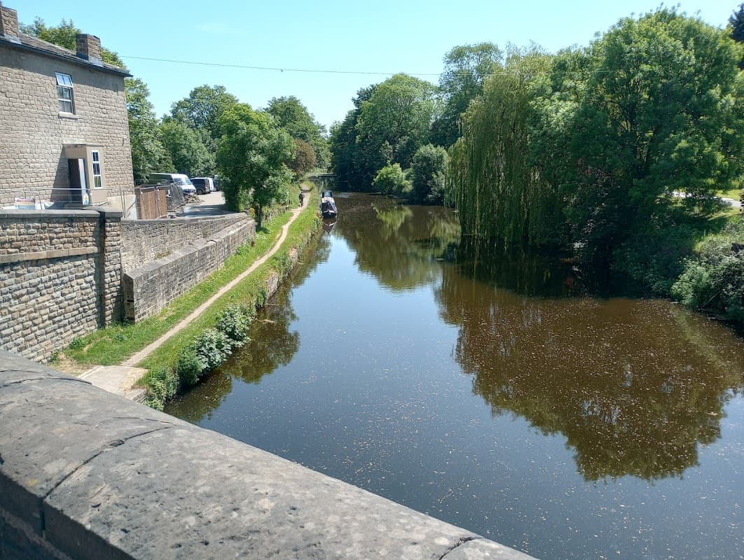Horbury bridge