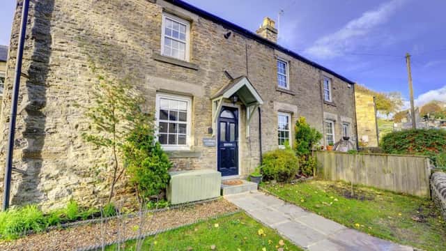 Accommodation at Gallowgate Cottage - Dog friendly cottage (sleeps 4 in 2 double rooms) in richmond