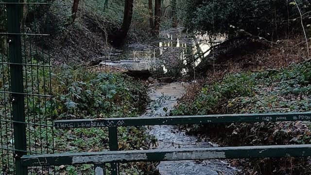 Fox Glen Recreation Ground - Park in bolsterstone ewden village