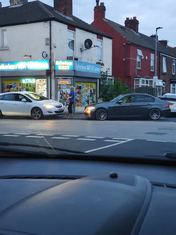 Rotherhams BEST Off Licence