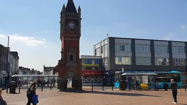 Bus Stop at Town Clock (Stand E) - Bus Stops in redcar