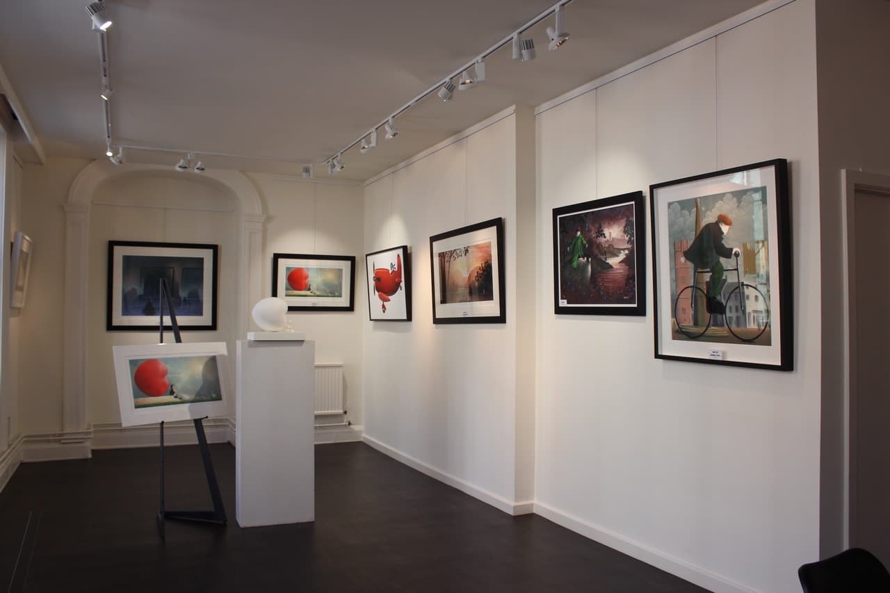Mackenzie Thorpe Arthaus Gallery