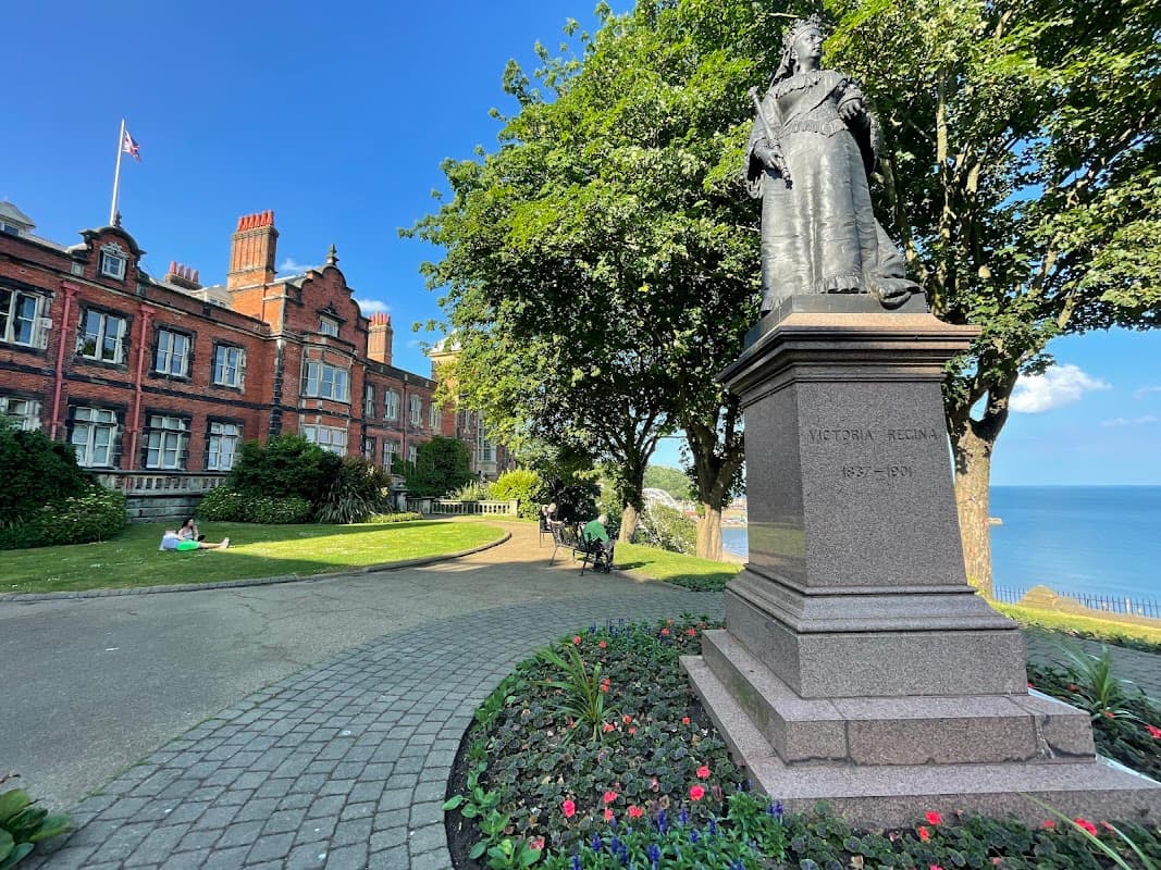 Queen Victoria’s Statue