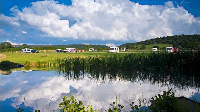 Hillside Caravan Park - Campsite in upsall