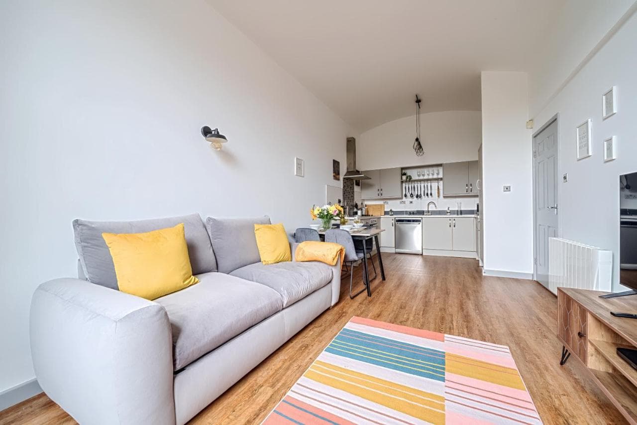 County House Escape - courtyard & free parking, York, Yorkshire