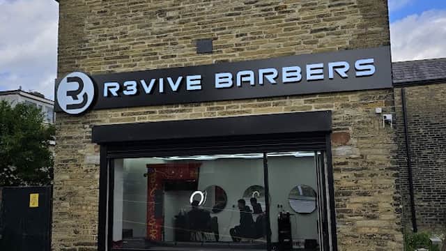 R3VIVE BARBERS - Barbers in bradford