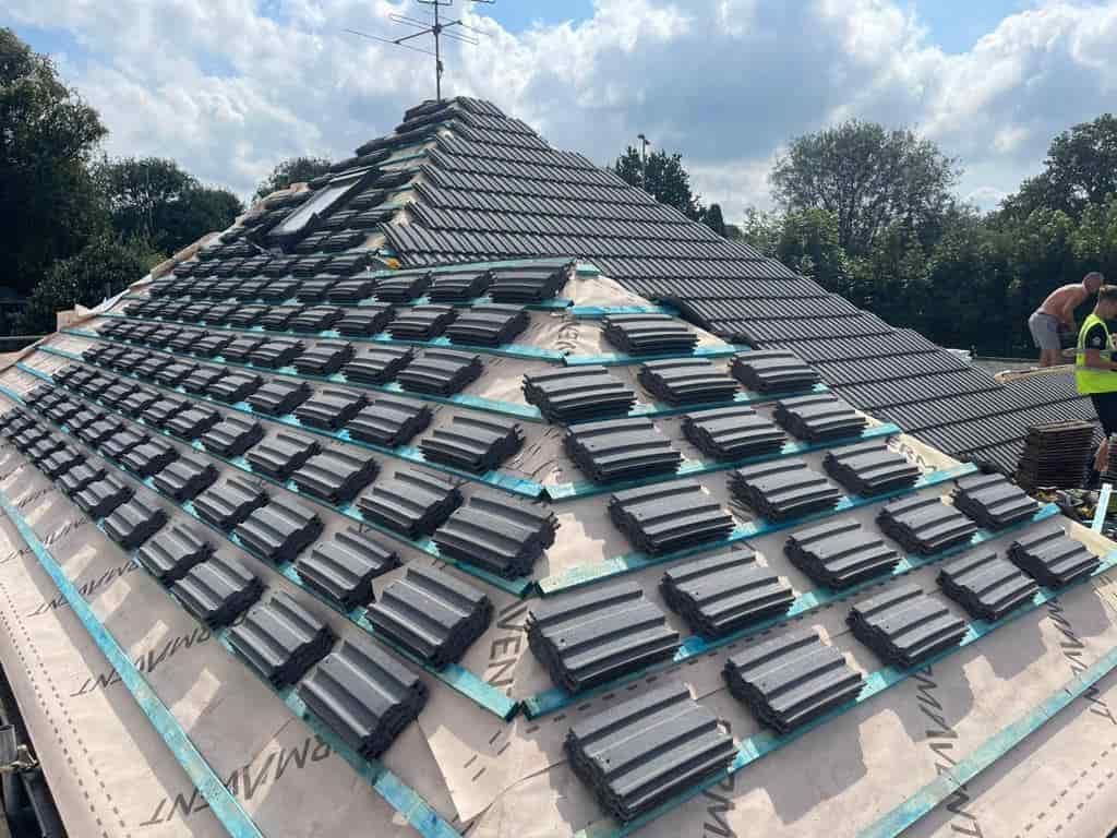 The Roofing People Ltd