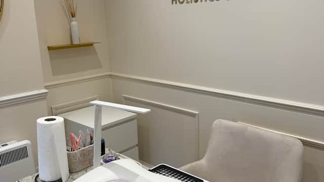 Autumn Caress Nails & Beauty - Nail Salons in wath upon dearne