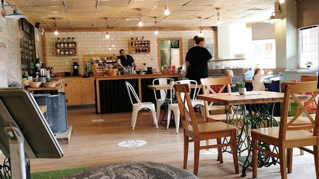 Cafe Locke Park Cafe in barnsley