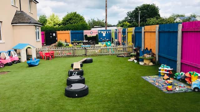 Sunflowers Day Nurseries (EY) Ltd - Nurseries in brough