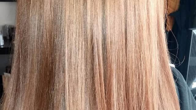 Mane Hairdressers - Hair Salons in pontefract