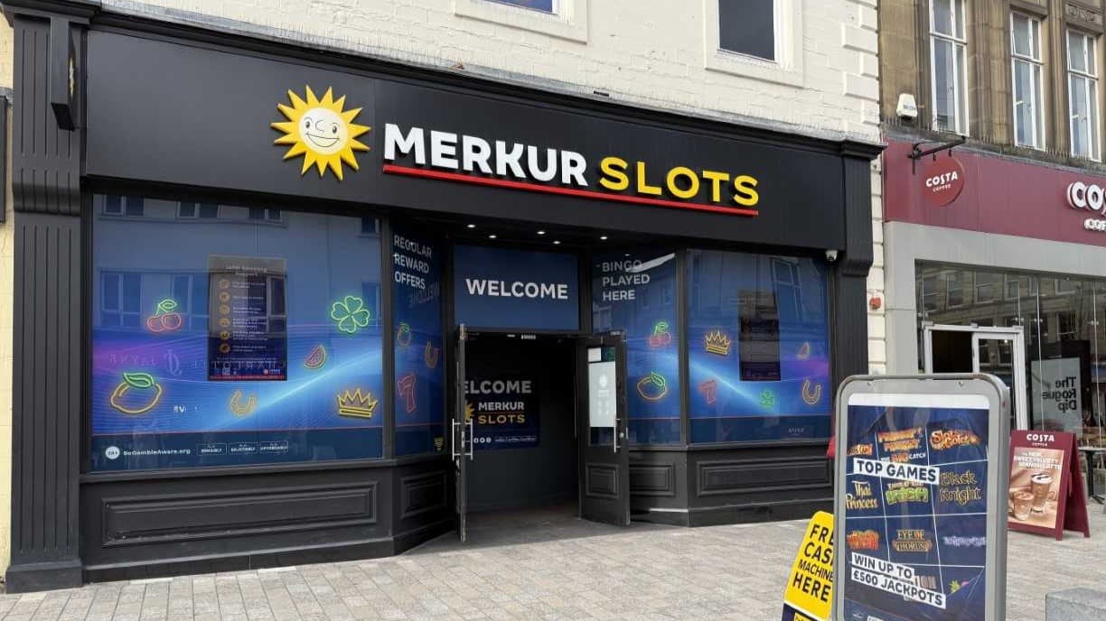 MERKUR Slots - Huddersfield