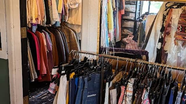 Decades Vintage - Second Hand Shops in hebden bridge
