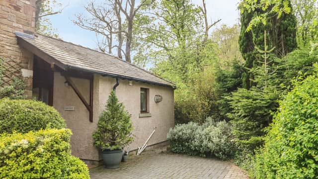 Accommodation at Doe Foot Cottage in ingleton