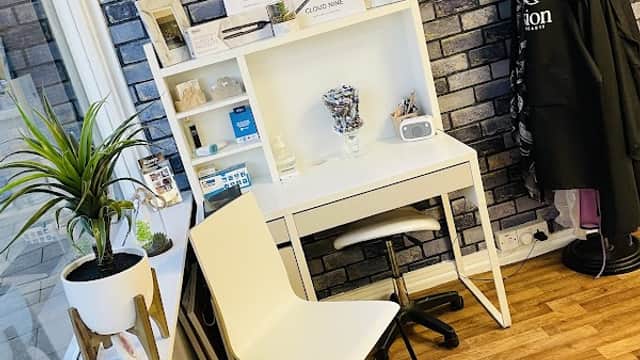 Sarah Louise Aesthetics hair and beauty - Beauty Salons in bingley