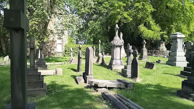 Horbury Cemetery - Cemeteries in wakefield