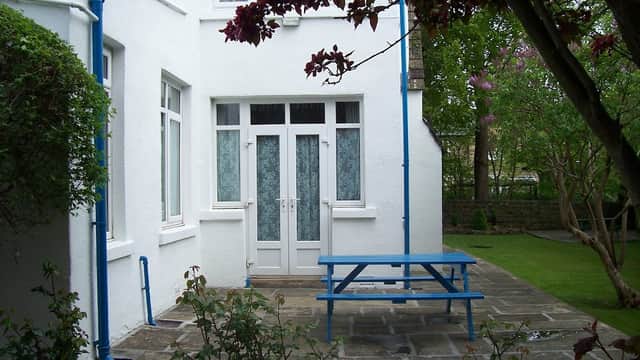 Accommodation at The Tops Self Catering Holiday Accommodation & Apartments Leeds - Theatre Accommodation in headingley