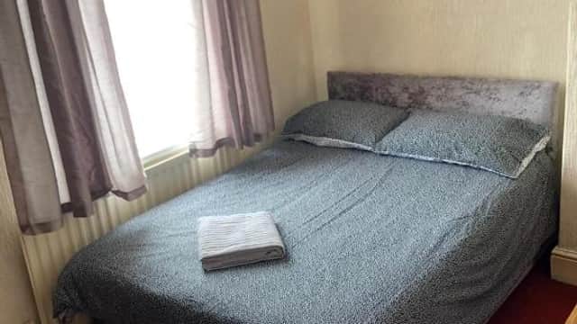 Accommodation at 5/6 Bed House Barnsley Centre in barnsley