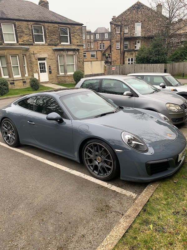 Flat 6 Automotive
