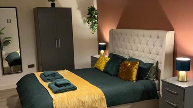 Accommodation at Home From Home Cosy 2 Bed Apartment in bradford