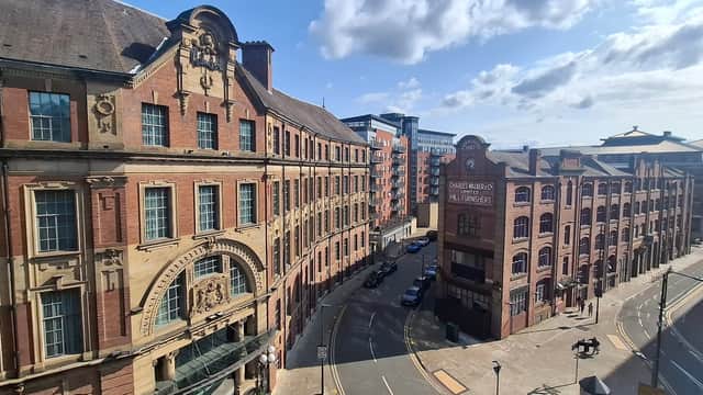 Roomzzz Aparthotel Leeds
