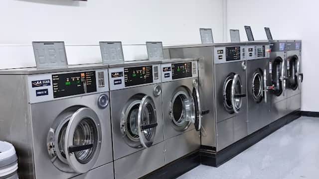Batley Carr Laundrette - Launderettes in dewsbury
