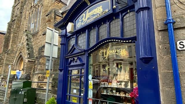 Youngs Jewellers - Jewellers in whitby