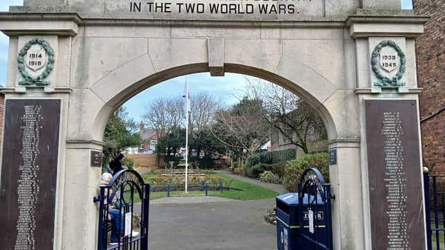 Filey Memorial Garden - War Memorials in filey