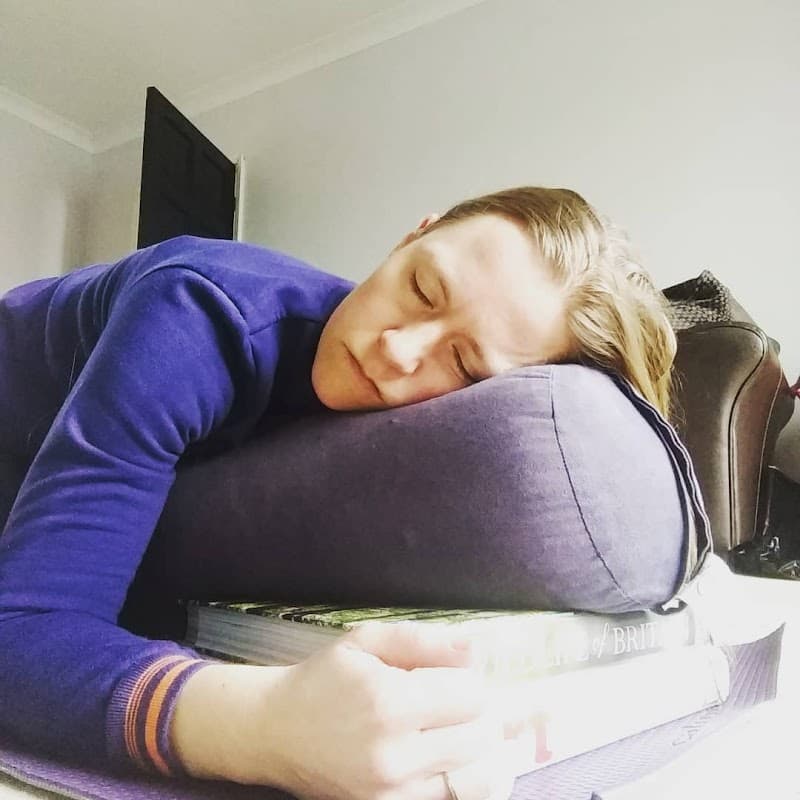 kellyannyoga