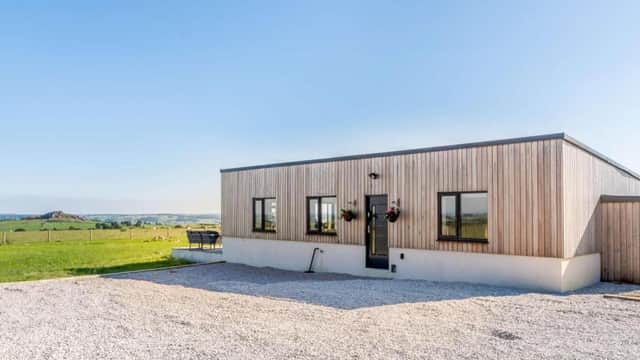 Accommodation at 2-Bed Modern Bungalow - Outstanding Country Views in harrogate
