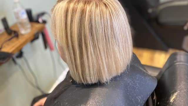 Bertabella Hair - Hair Salons in killingbeck