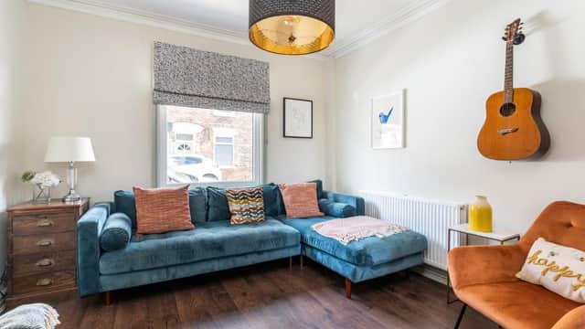 Accommodation at Pass the Keys Vibrant Victorian Home in york